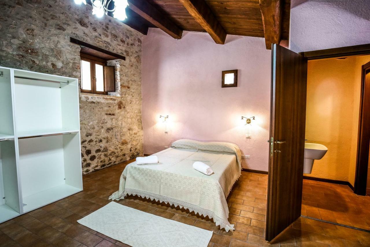 Apartmán Le Aie Di Postignano Sellano Exteriér fotografie